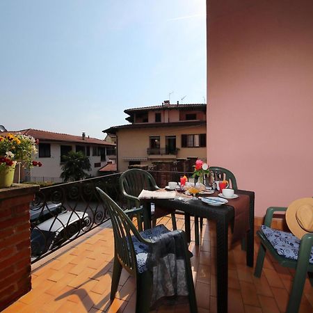 Petalo Bianco 100M From Lake - Happy Rentals Baveno Exterior foto