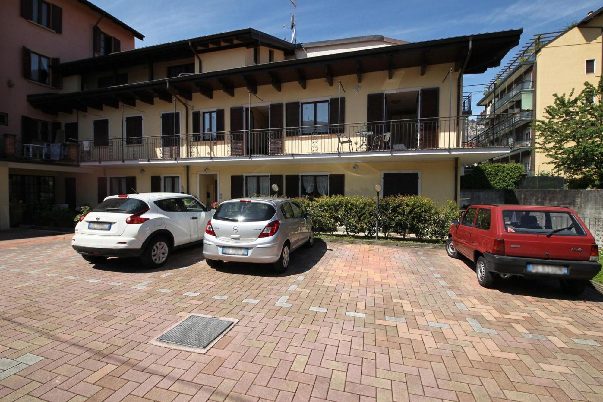 Petalo Bianco 100M From Lake - Happy Rentals Baveno Exterior foto